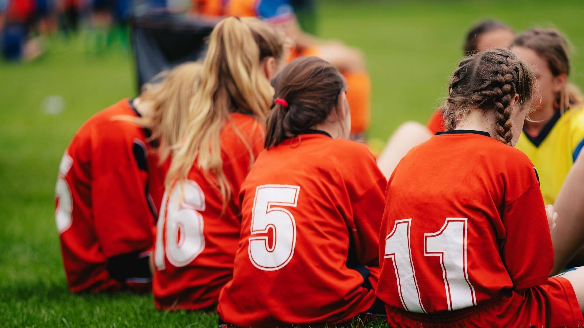 Girl's soccer cliques can be detrimental