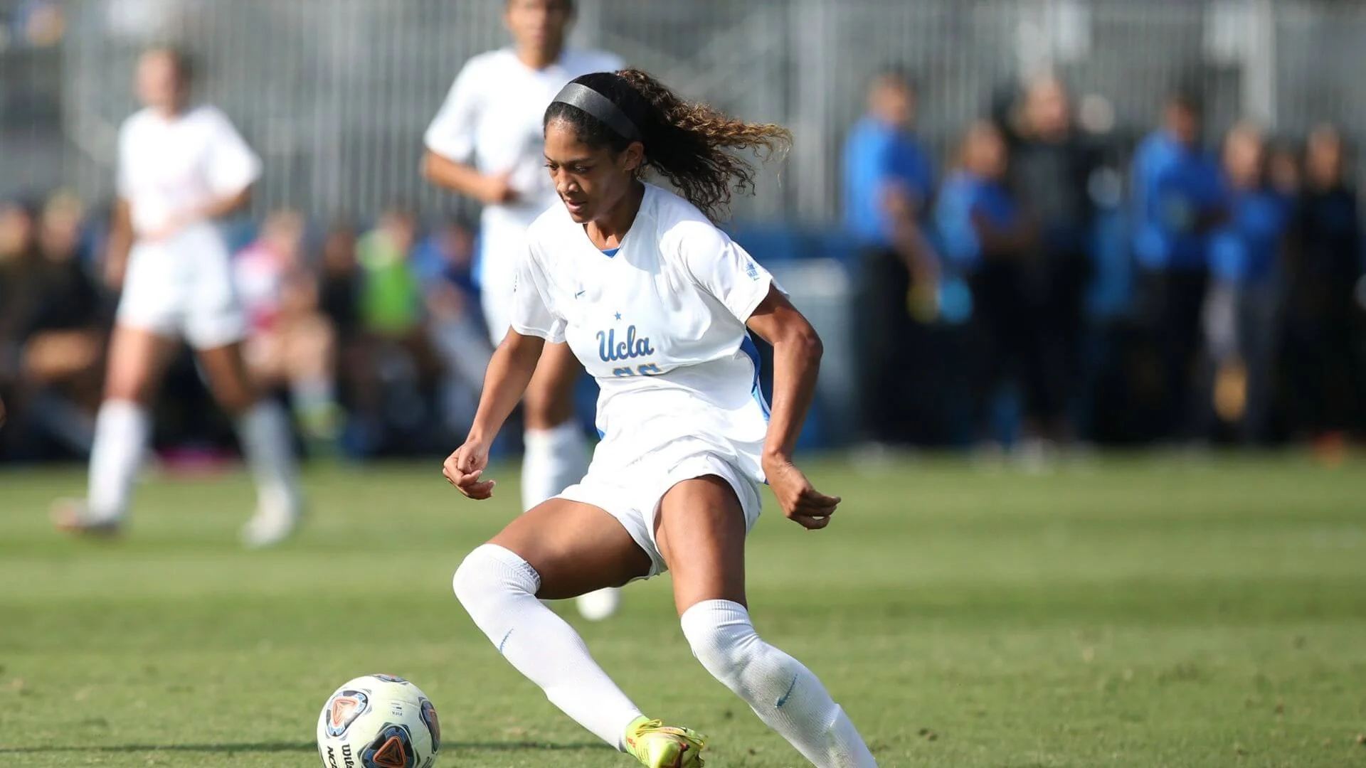 Reilyn Turner recently signed an NIL deal with Nike