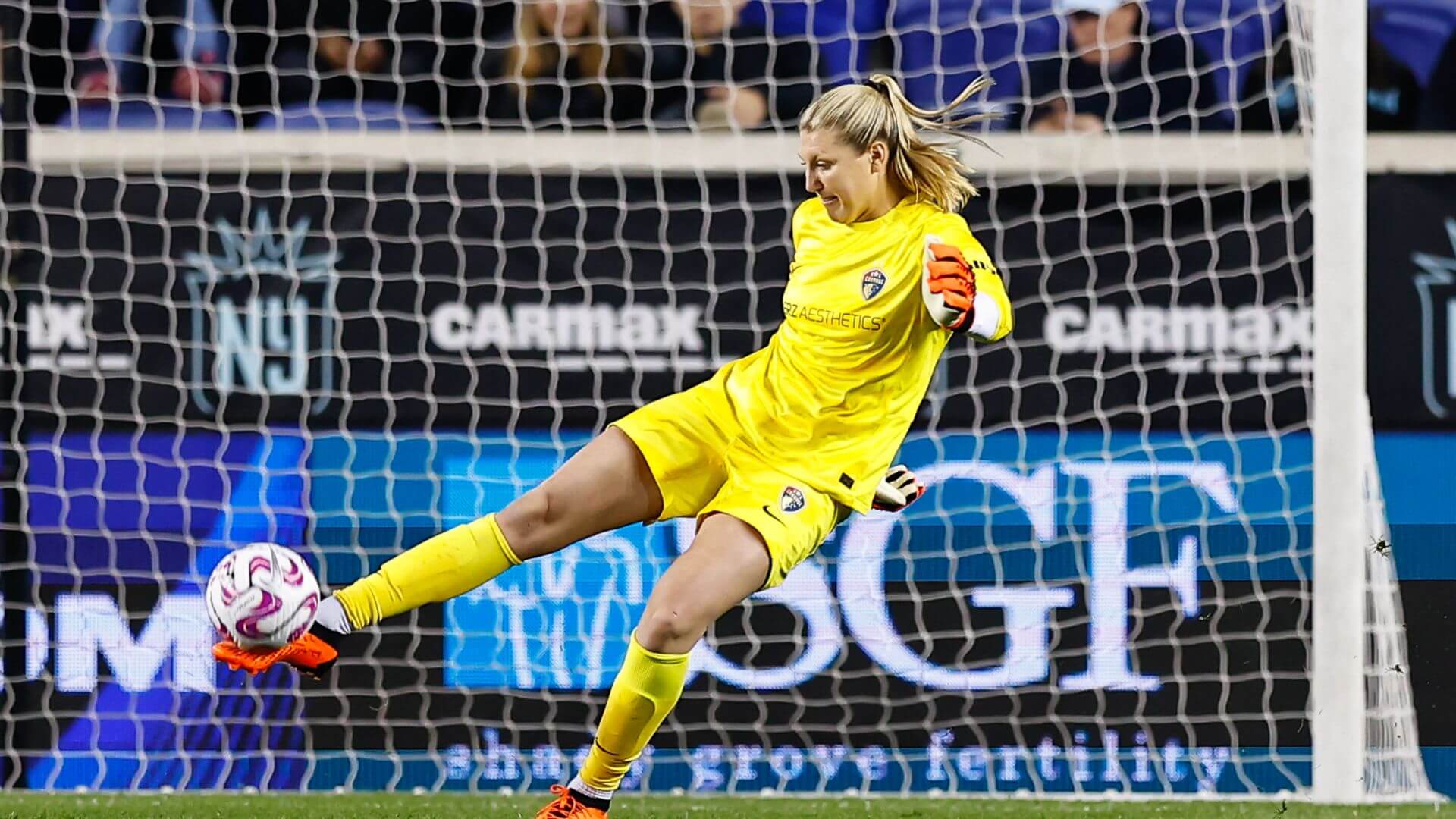 Casey Murphy is a potential USWNT Women's World Cup goalkeeper