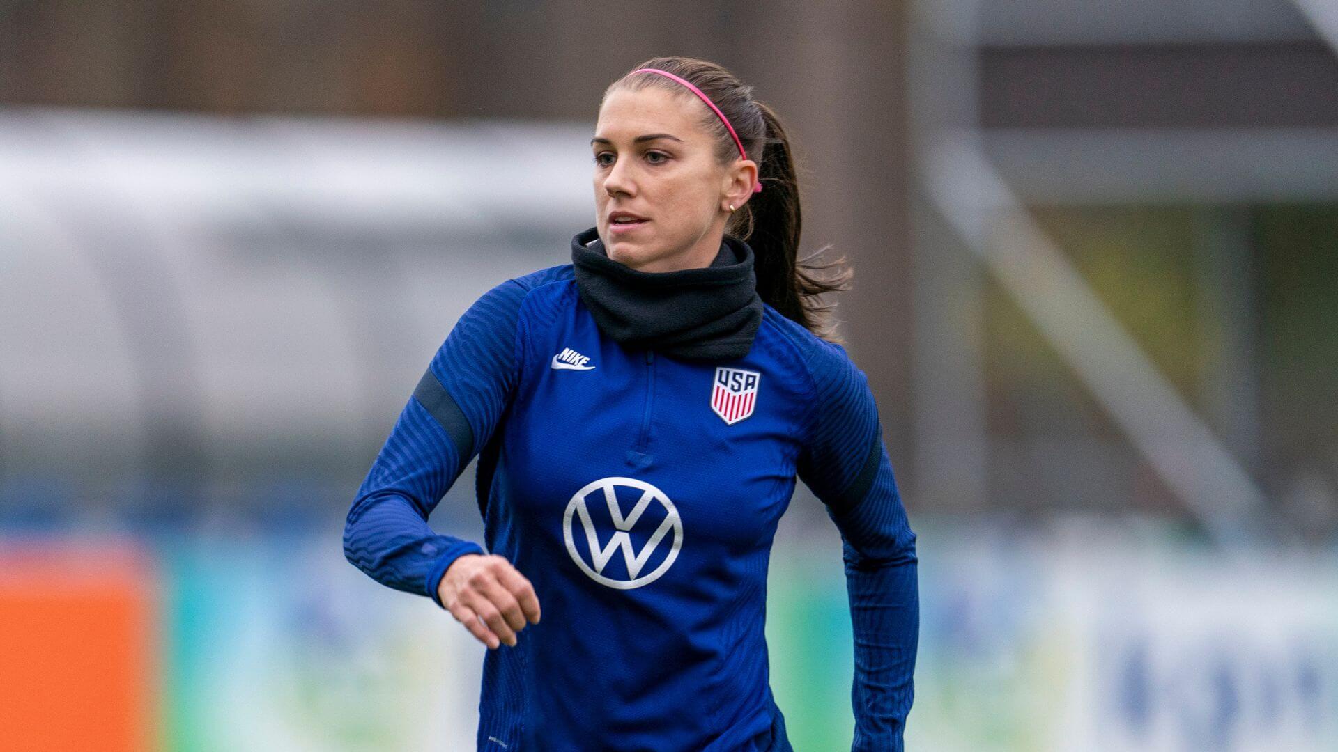 Alex Morgan; Five habits soccer pros do from five women's soccer players.